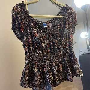 Crinkle-Textured Short-Sleeve Peplum Top for Women